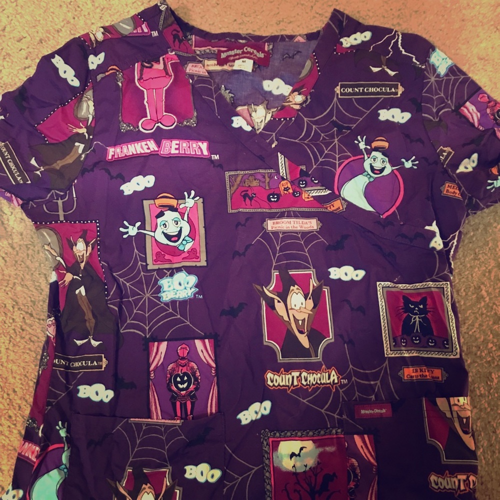 Monster Scrub Top 🧡🖤